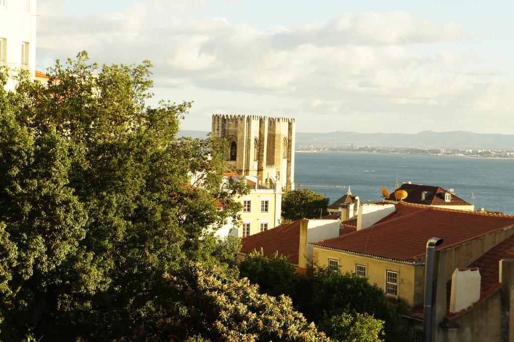 Cozy Apartment With Castel View Lissabon Exterior foto